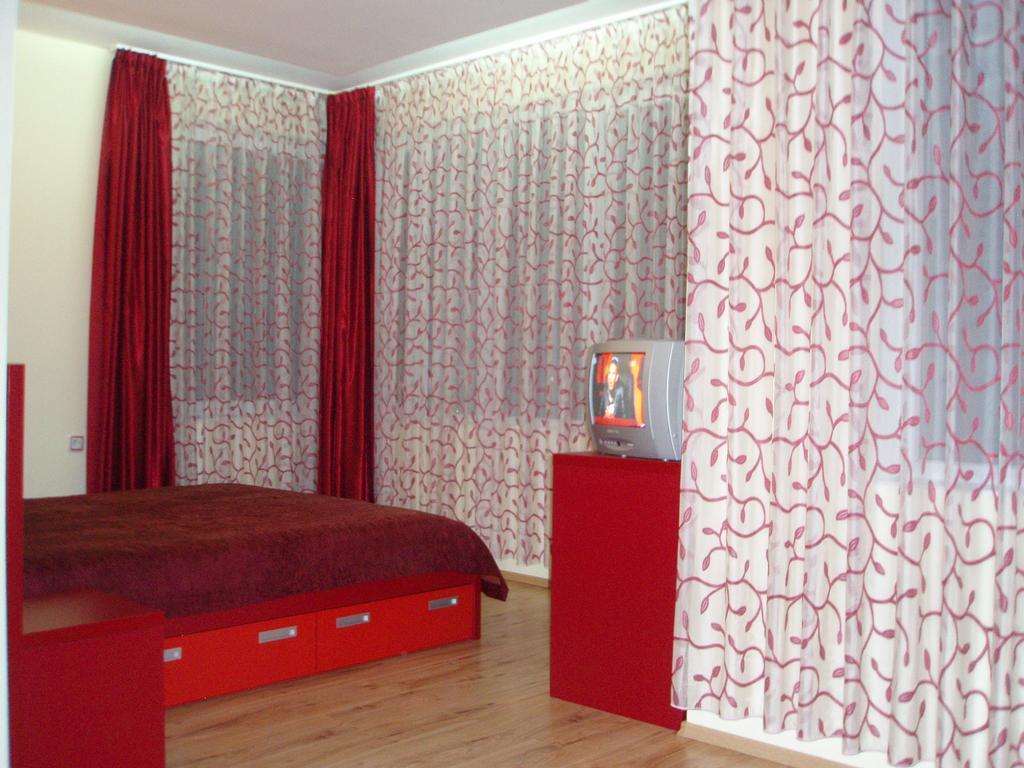 Mania Guest House Kalofer Szoba fotó