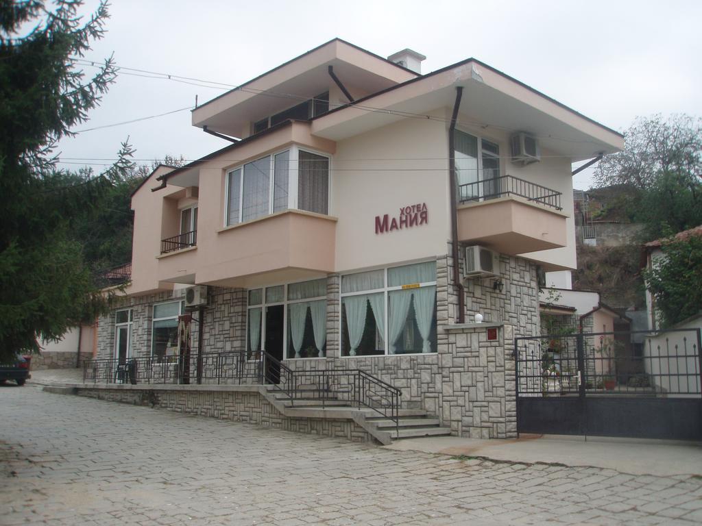Mania Guest House Kalofer Kültér fotó