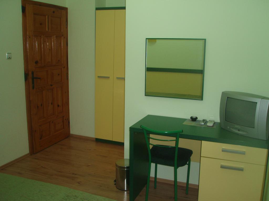 Mania Guest House Kalofer Szoba fotó
